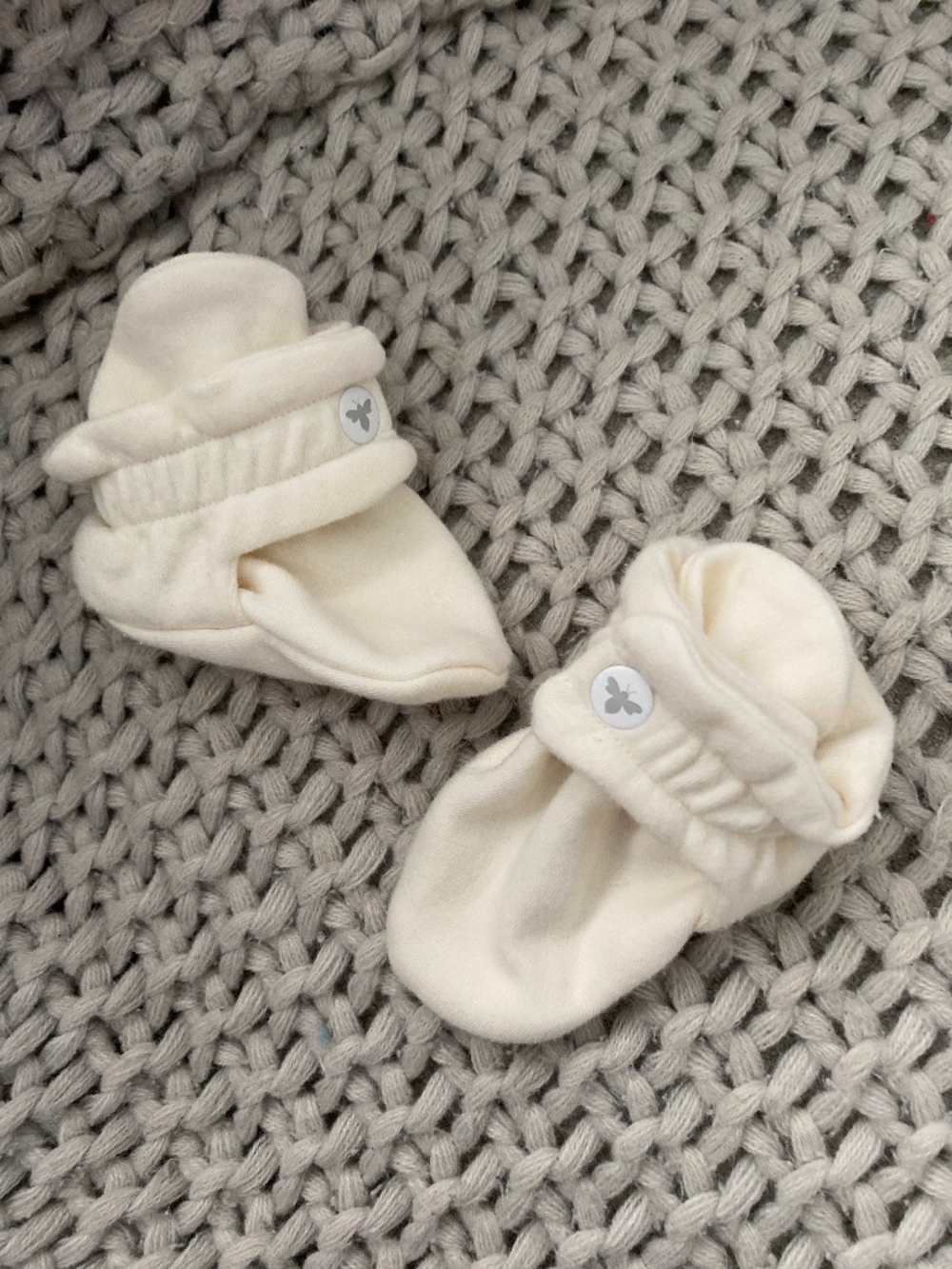 Solid Organic Cotton Burt’s Bees Baby Booties